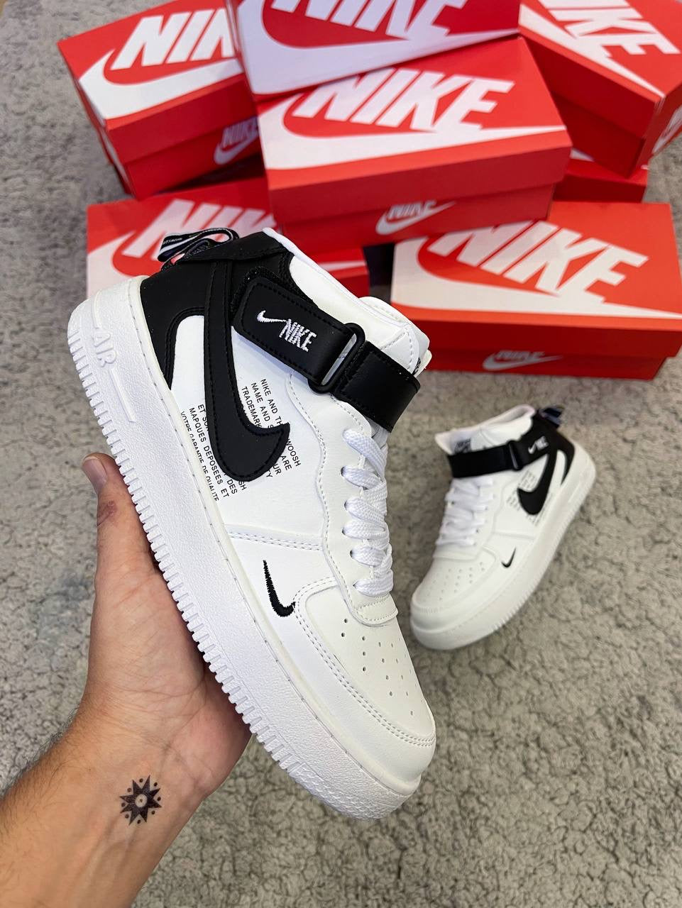 Zapatillas Nike Air Force 1 Mid Utility
