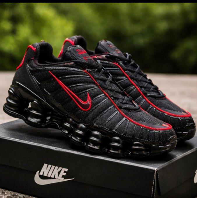 Zapatillas Nike Shox TL - Negro con Rojo