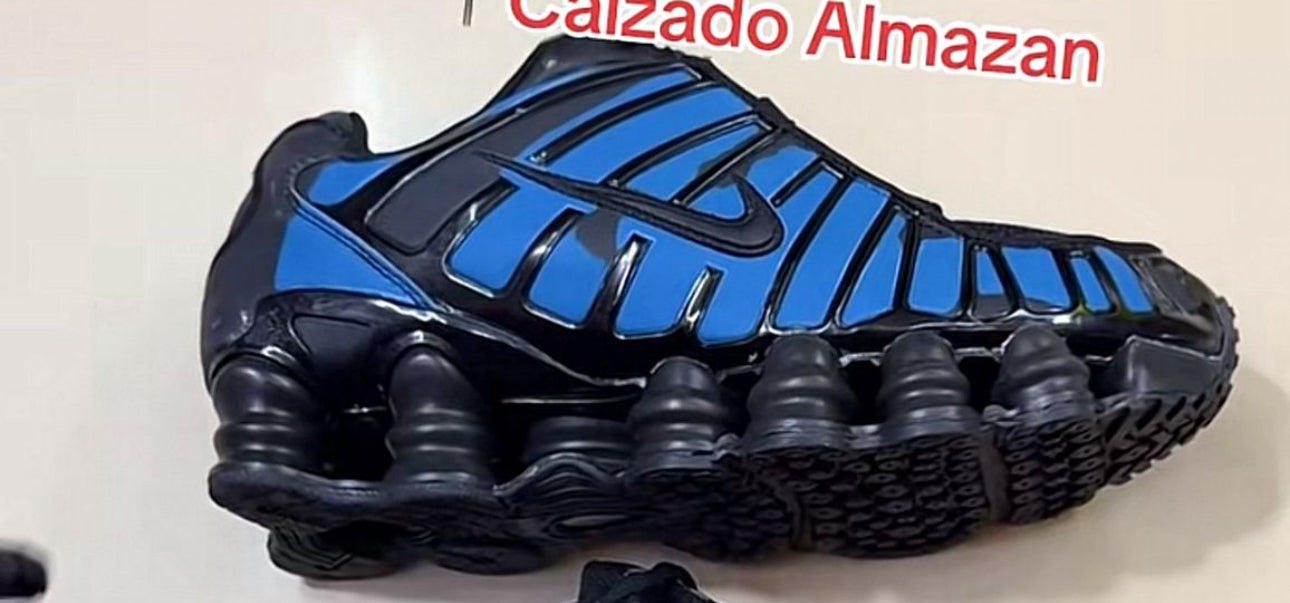 Shox TL - Negro con Azul