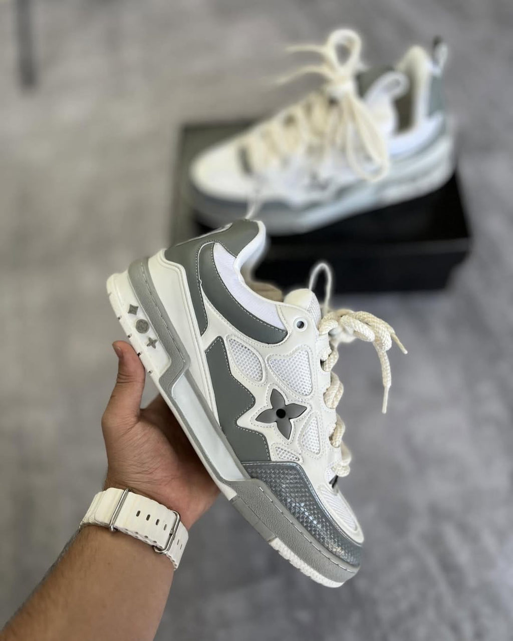 Louis Vuitton SKATE - Blanco con Gris
