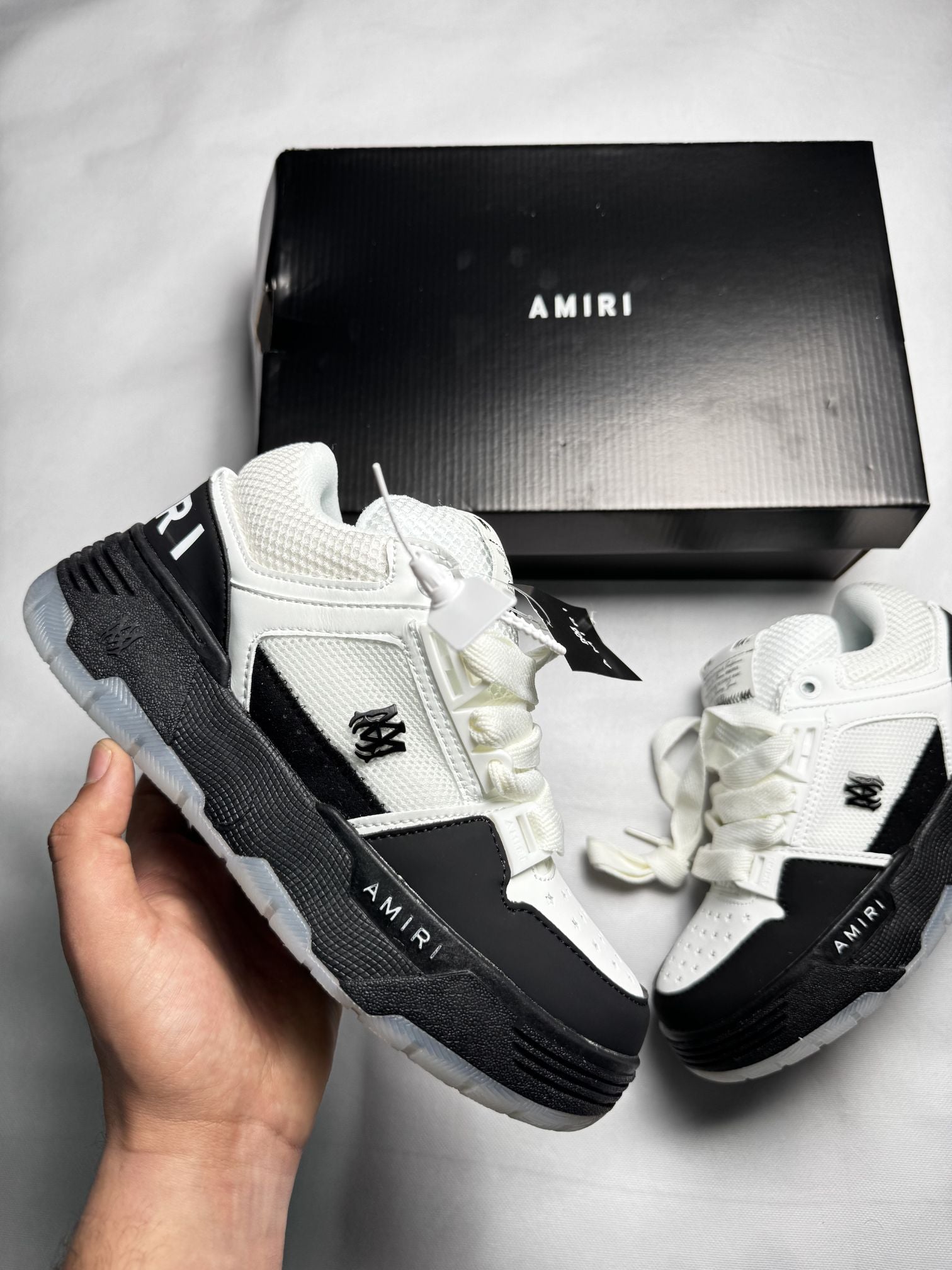 Zapatillas Amiri - Negro con Blanco