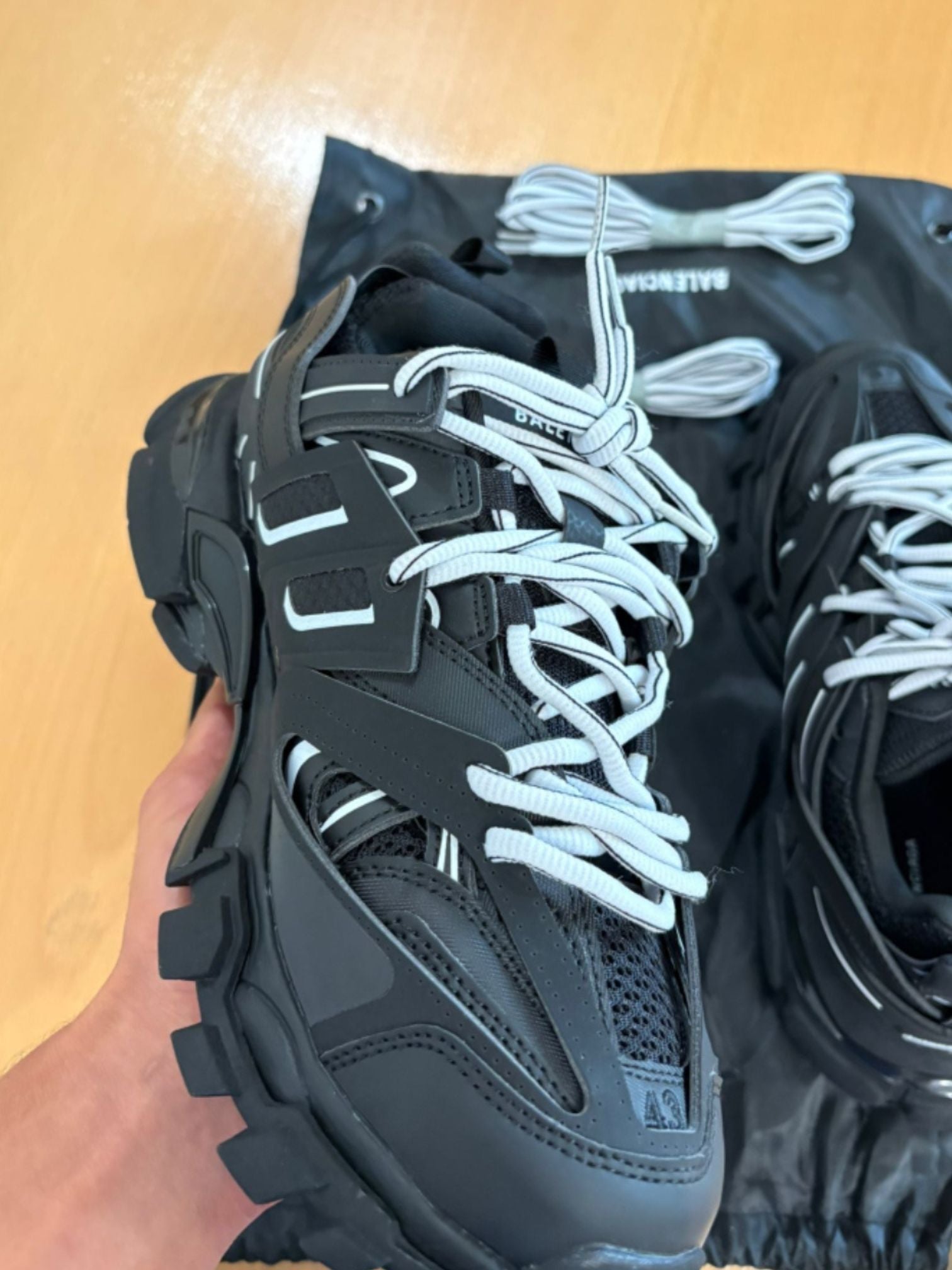 Balenciaga Track  - Negro