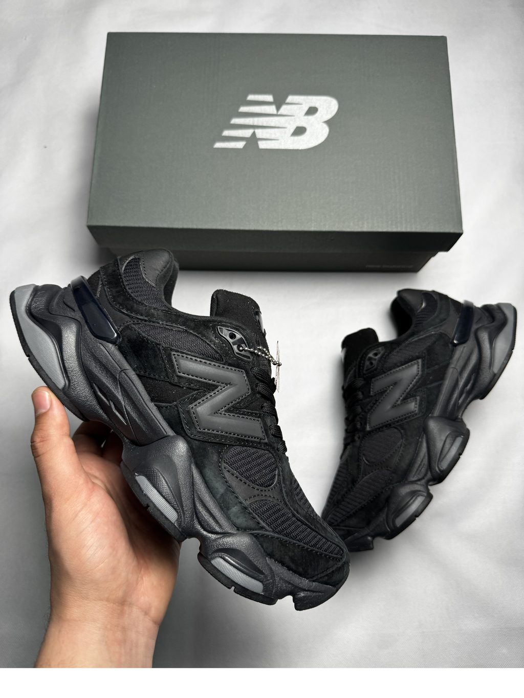 New Balance 9060 - Negro