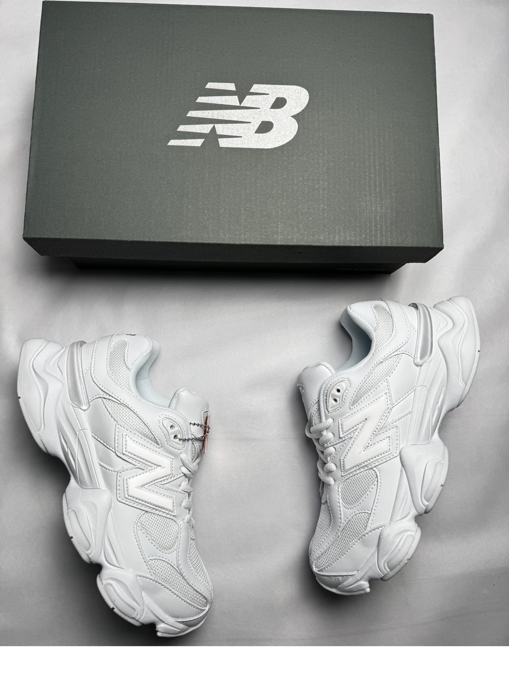New Balance 9060 - Blanco