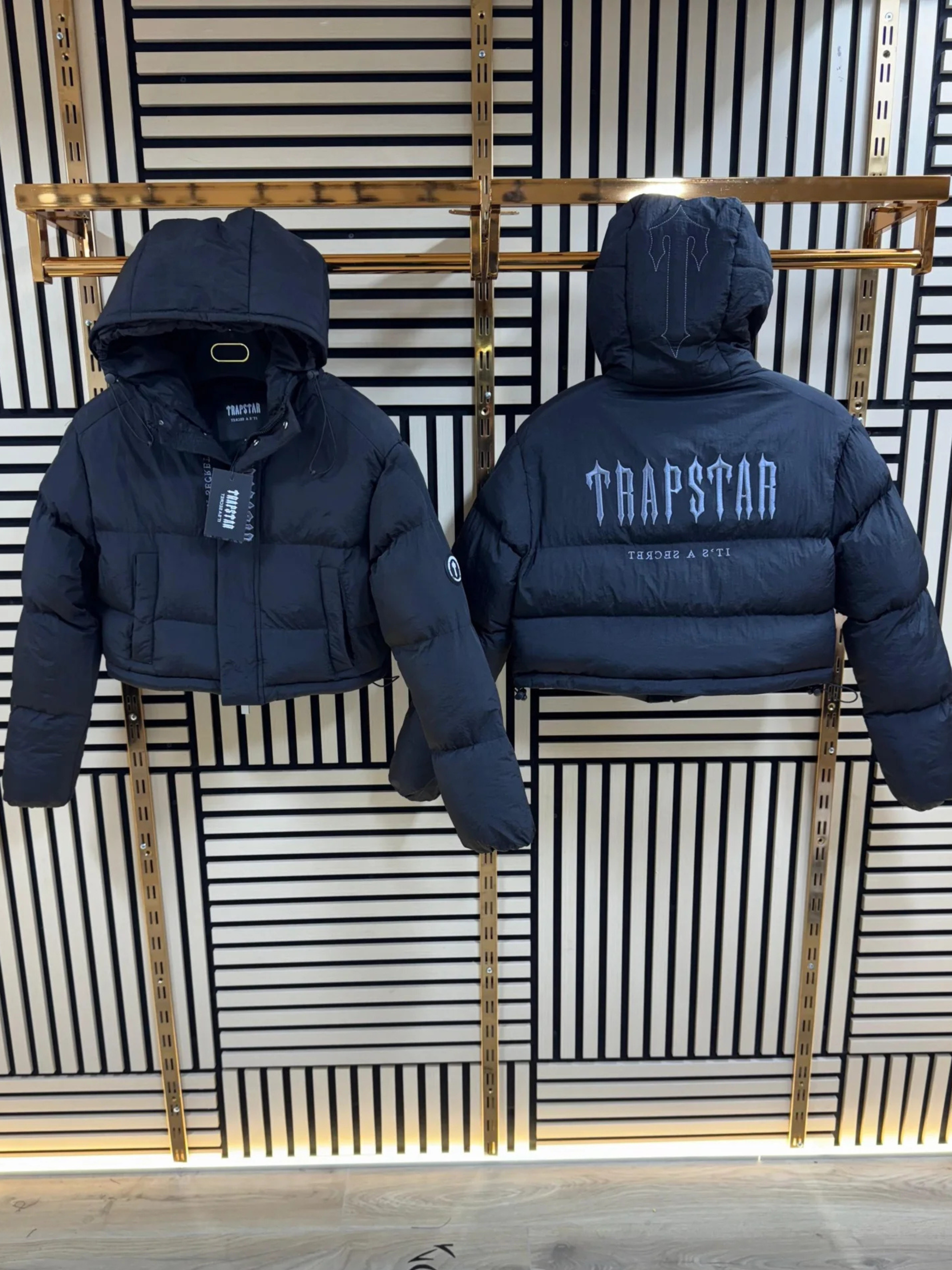 CHAQUETA TRAPSTAR - Negro