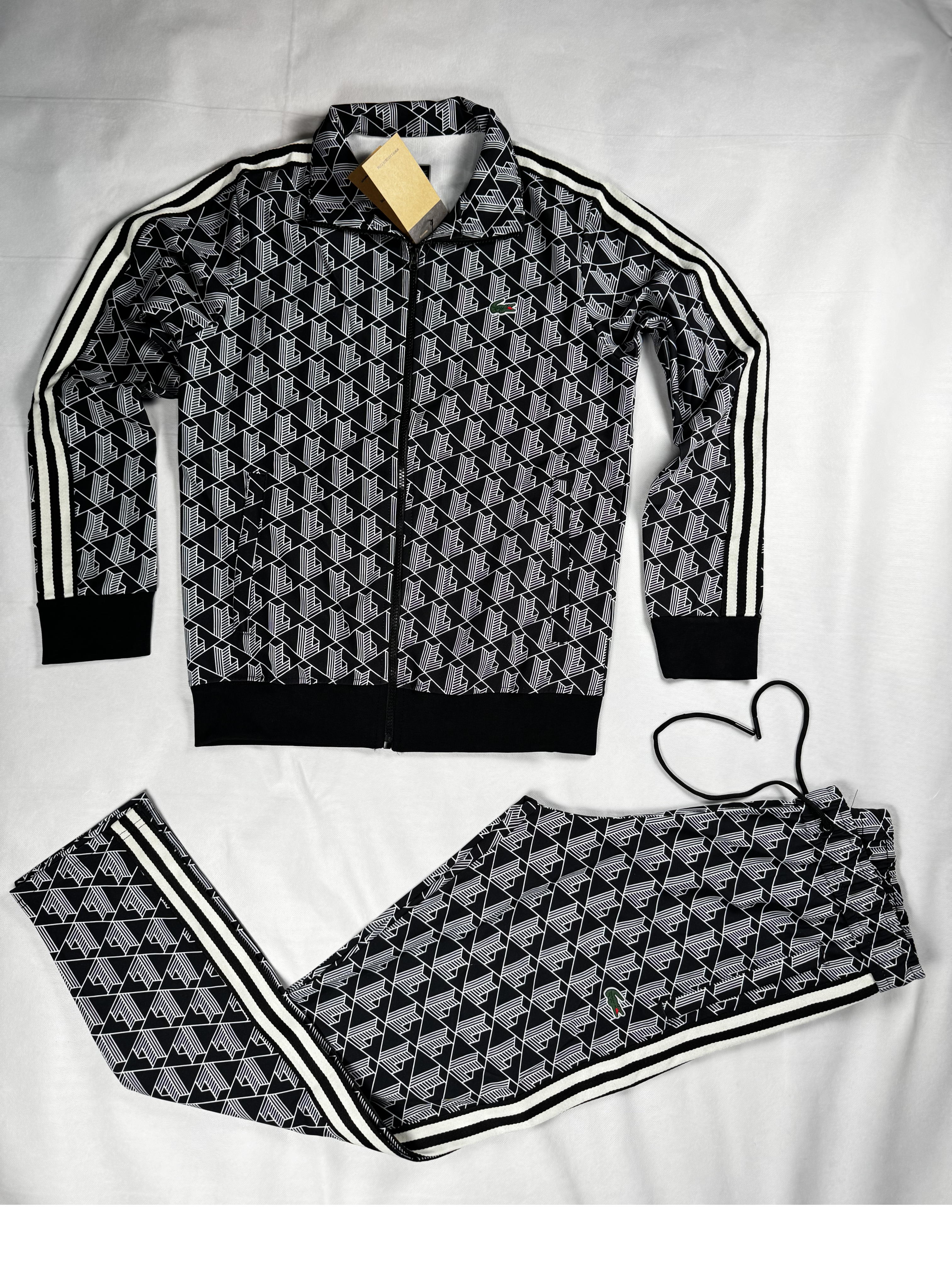 Conjunto Lacoste - Blanco con Negro