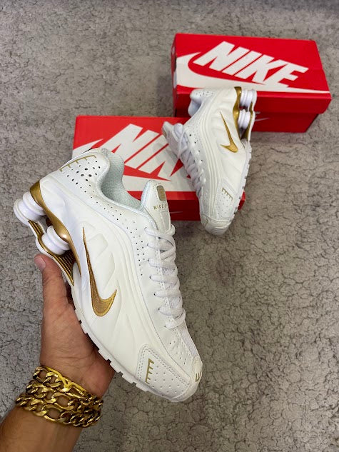 Zapatillas Nike Shox TL - Blanco con Dorado