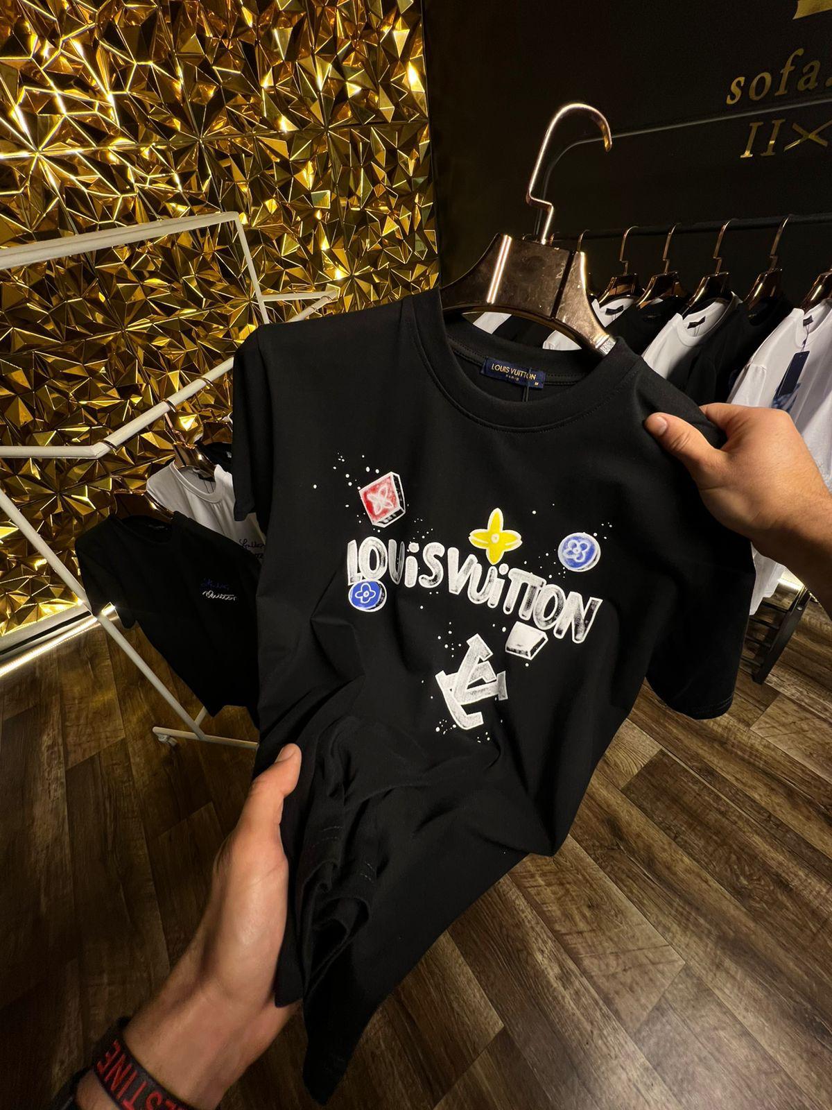 Camiseta Louis Vuitton - Negro