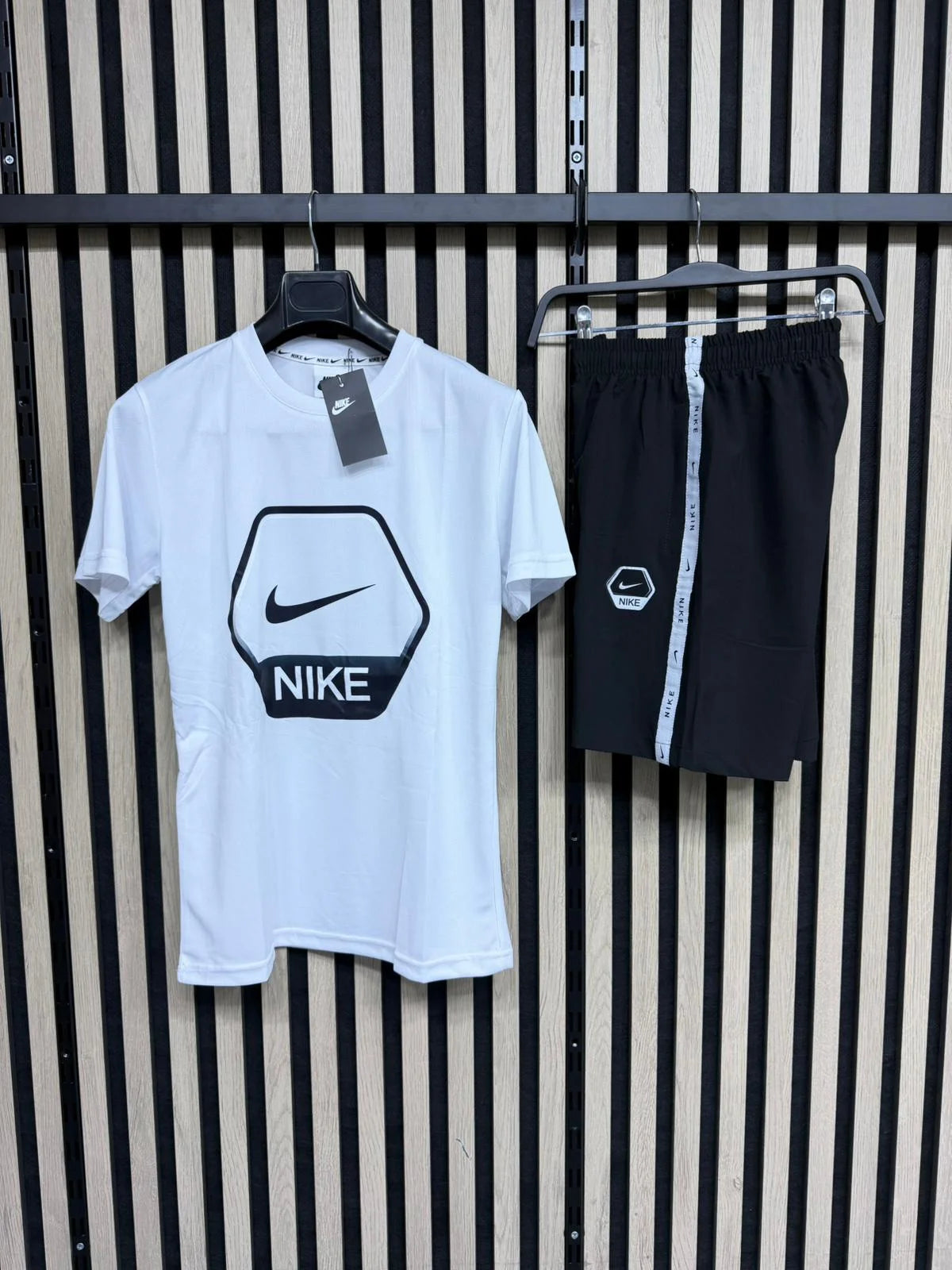 CONJUNTO NIKE x NOCTA - Blanco con Negro