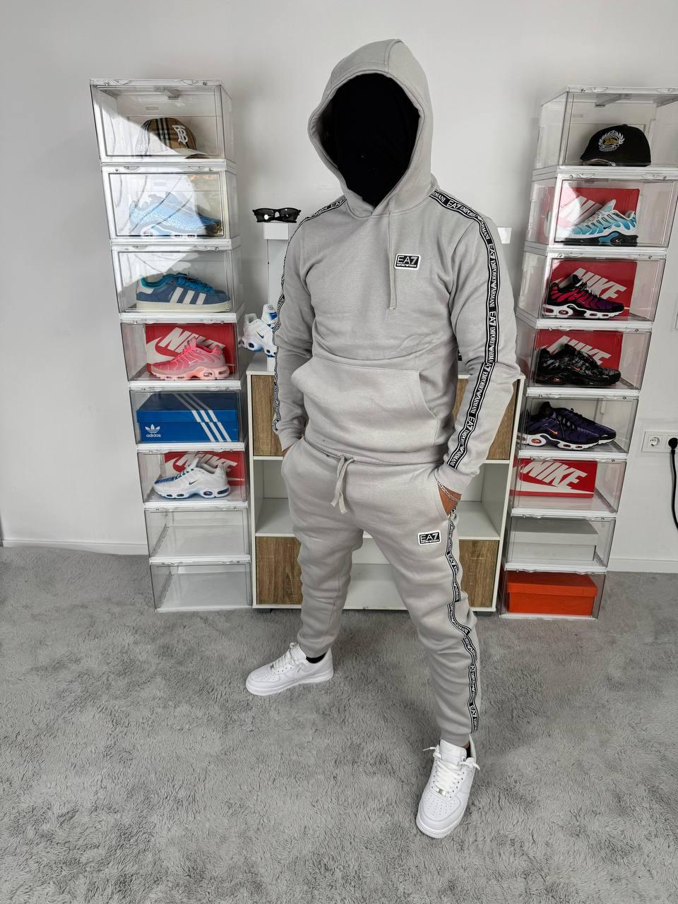 Chandal EA7 - Gris