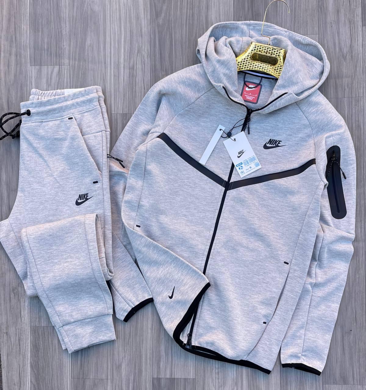 Conjunto Nike - Gris